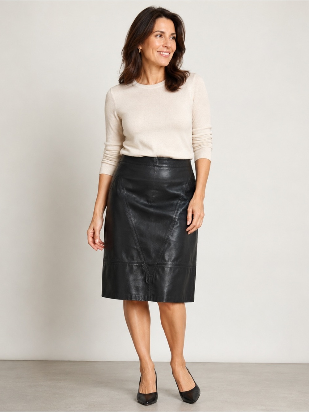Vintage G-III Leather Fashions Women’s 9/10 Black Genuine Leather Pencil Skirt